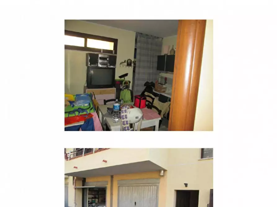Immagine 7 di Appartamento in vendita  in Via Belgio, 8, 95034 Bronte CT, Italia a Bronte