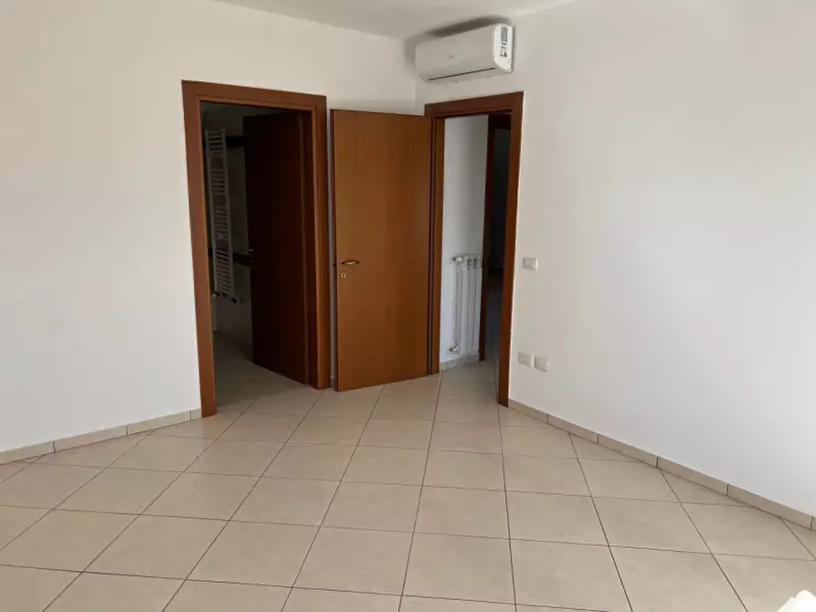 Immagine 18 di Appartamento in vendita  in Via Da Bormida a Matino