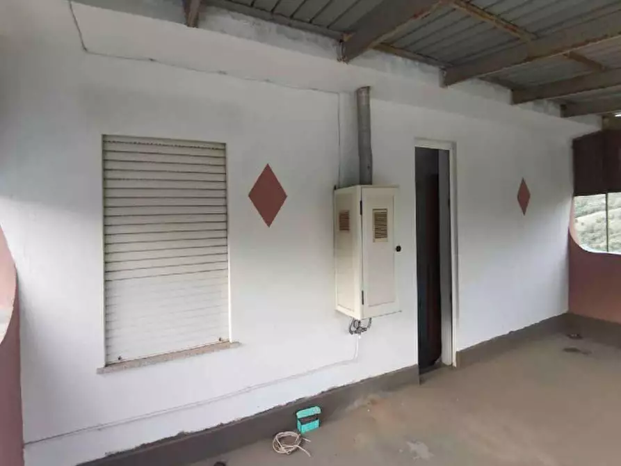 Immagine 3 di Appartamento in vendita  in Via Duca Amedeo  D Aosta 3 - 87061 Campana (CS) a Campana