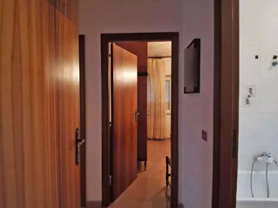 Immagine 13 di Appartamento in vendita  in Via Duca Amedeo  D Aosta 3 - 87061 Campana (CS) a Campana