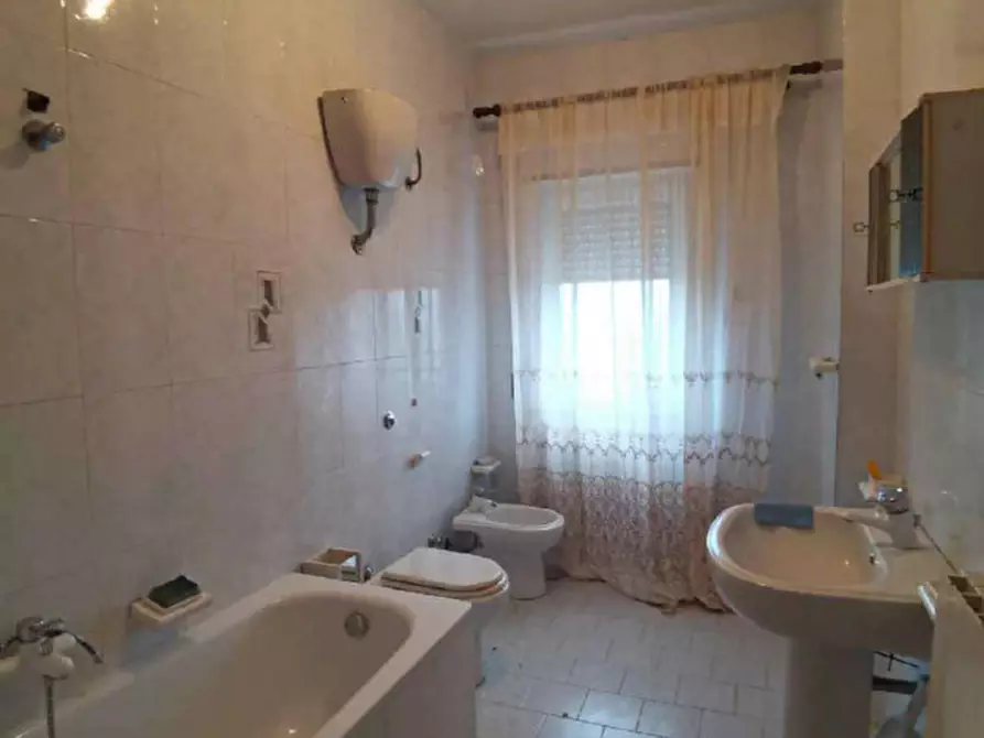 Immagine 17 di Appartamento in vendita  in Via Duca Amedeo  D Aosta 3 - 87061 Campana (CS) a Campana