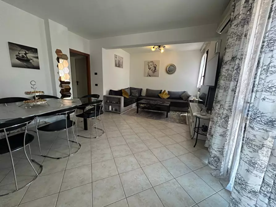 Immagine 4 di Appartamento in vendita  in Strada Brescello Poviglio a Brescello