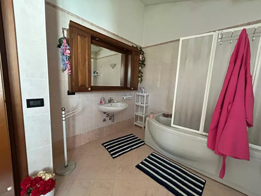 Immagine 18 di Appartamento in vendita  in Strada Brescello Poviglio a Brescello