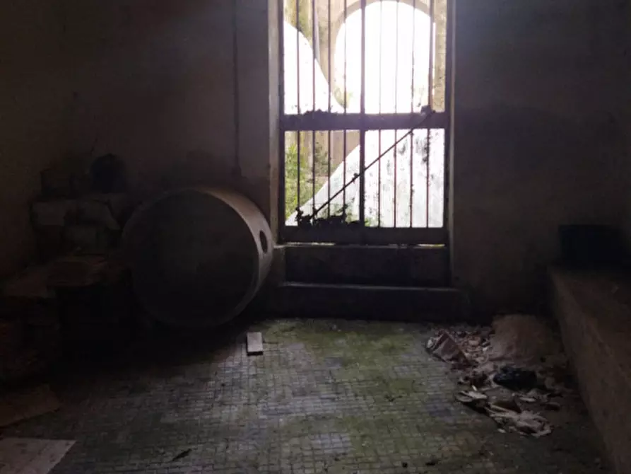 Immagine 2 di Appartamento in vendita  in PIAZZA SAN GIOVANNI N 19 - 81044 Tora e Piccilli (CE) a Tora E Piccilli