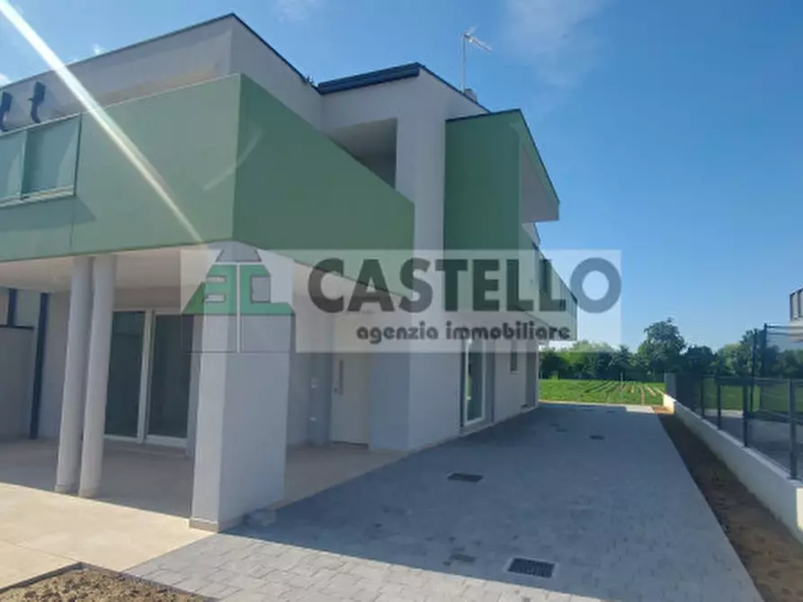 Immagine 2 di Casa bifamiliare in vendita  in Via Pietro Cosma a Camposampiero