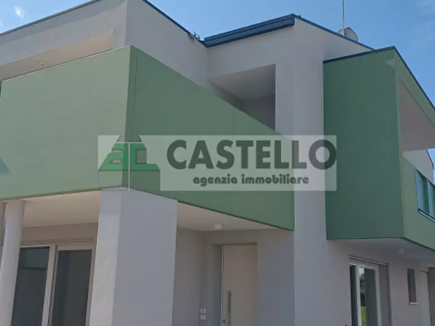 Immagine 3 di Casa bifamiliare in vendita  in Via Pietro Cosma a Camposampiero