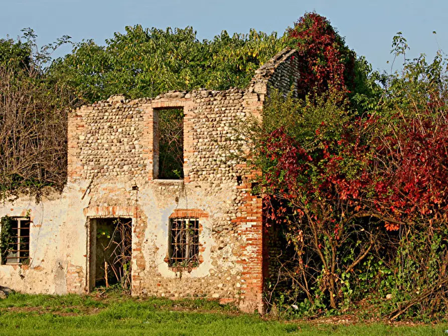 Immagine 1 di Rustico / casale in vendita  in via fossa a Lonato del Garda