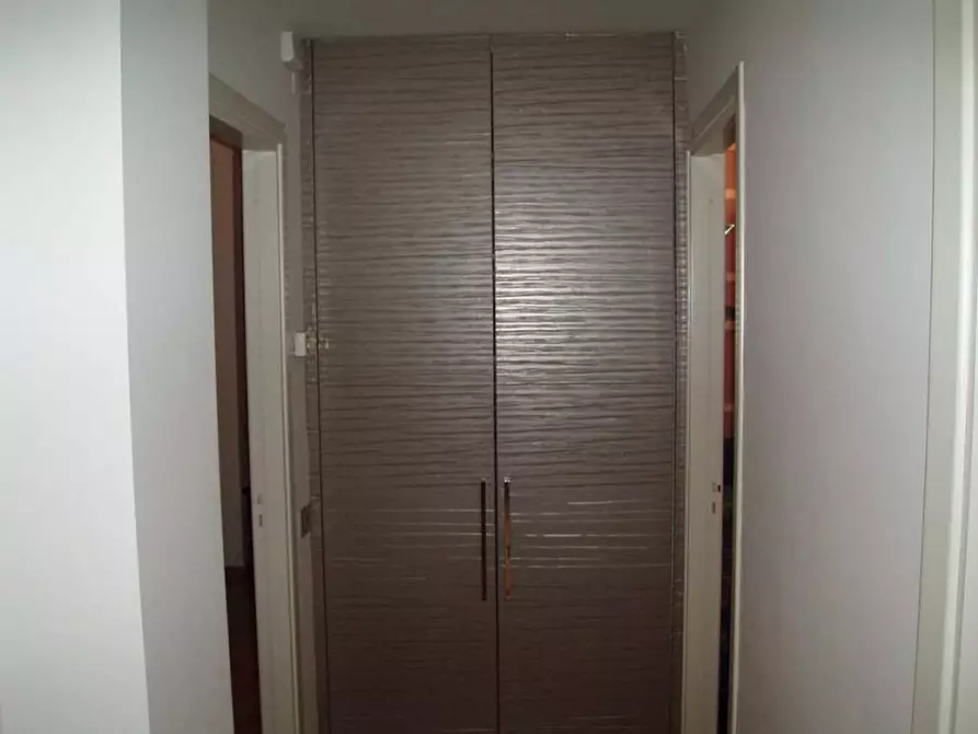 Immagine 10 di Appartamento in vendita  in Via Tito Livio 22 - 95041 Caltagirone (CT) a Caltagirone