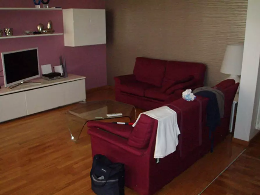 Immagine 17 di Appartamento in vendita  in Via Tito Livio 22 - 95041 Caltagirone (CT) a Caltagirone