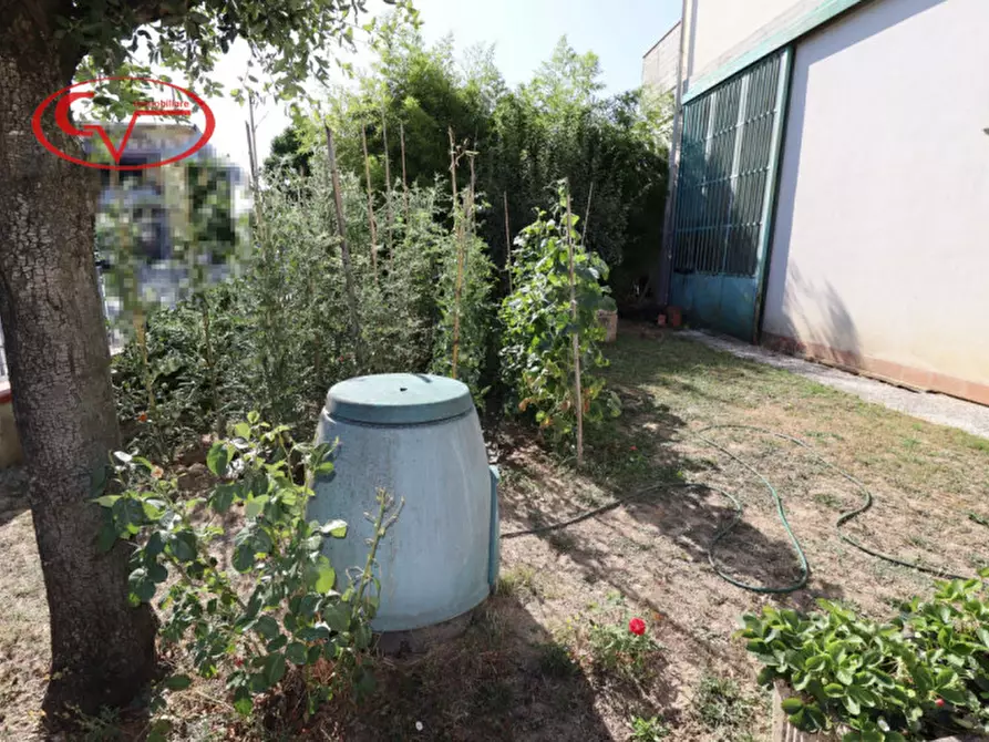 Immagine 23 di Casa indipendente in vendita  in levanella a Montevarchi