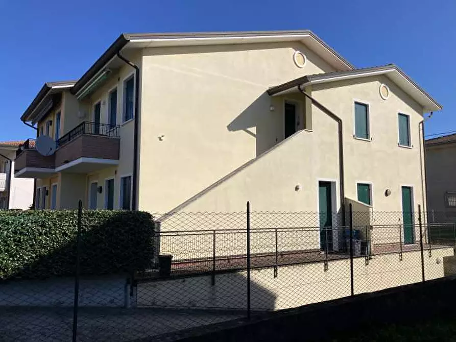 Immagine 12 di Appartamento in vendita  in Via Ugo Foscolo 6 - 36048 Barbarano Mossano (VI) a Barbarano Mossano