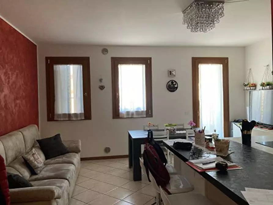 Immagine 17 di Appartamento in vendita  in Via Ugo Foscolo 6 - 36048 Barbarano Mossano (VI) a Barbarano Mossano