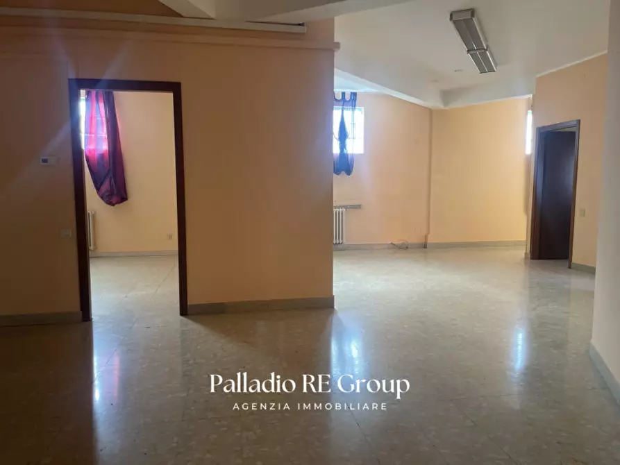 Immagine 4 di Ufficio in vendita  in borgo casale a Vicenza