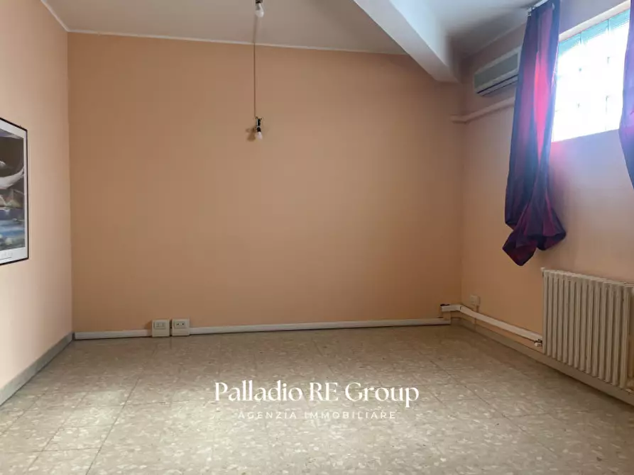 Immagine 7 di Ufficio in vendita  in borgo casale a Vicenza