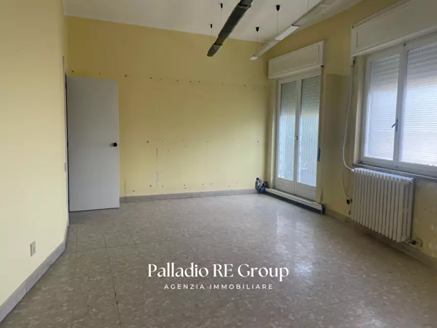 Immagine 11 di Ufficio in vendita  in borgo casale a Vicenza