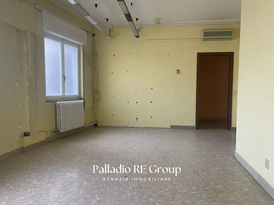 Immagine 12 di Ufficio in vendita  in borgo casale a Vicenza