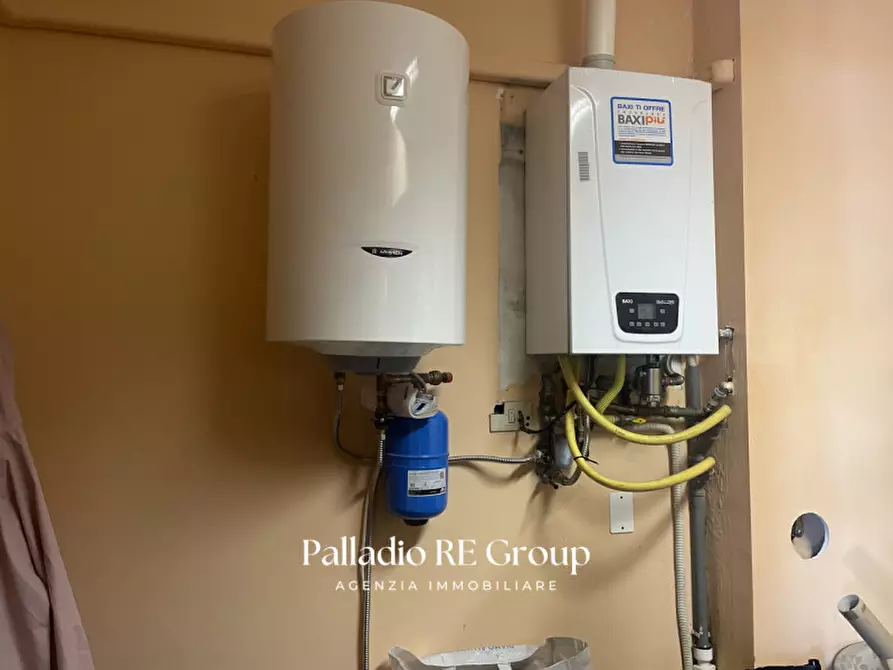 Immagine 15 di Ufficio in vendita  in borgo casale a Vicenza