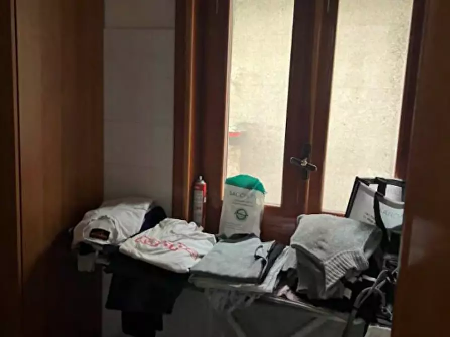 Immagine 10 di Villa in vendita  in Via Platone n 4 - 80100 Villa di Briano (CE) a Villa Di Briano