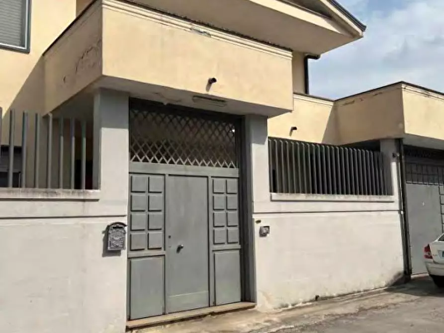 Immagine 15 di Villa in vendita  in Via Platone n 4 - 80100 Villa di Briano (CE) a Villa Di Briano