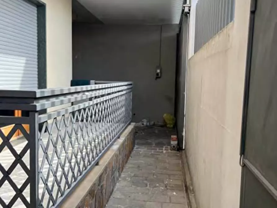 Immagine 16 di Villa in vendita  in Via Platone n 4 - 80100 Villa di Briano (CE) a Villa Di Briano