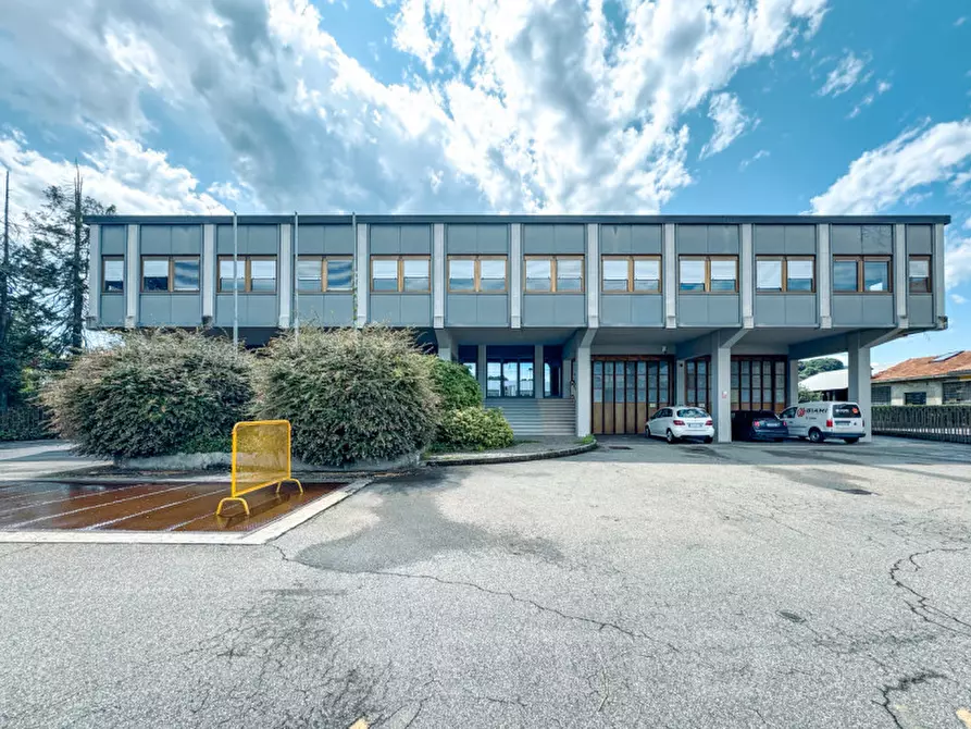 Immagine 1 di Capannone industriale in vendita  in via per novara 30 a Gozzano