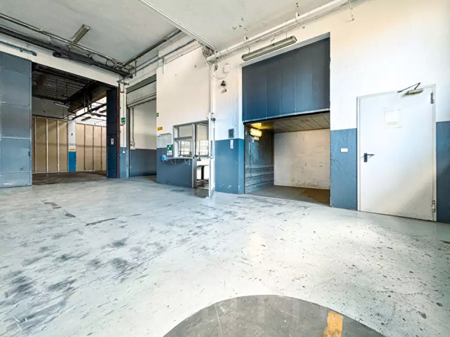 Immagine 36 di Capannone industriale in vendita  in via per novara 30 a Gozzano