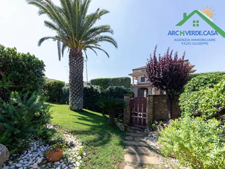 Immagine 3 di Villa in vendita  a Campobello Di Licata