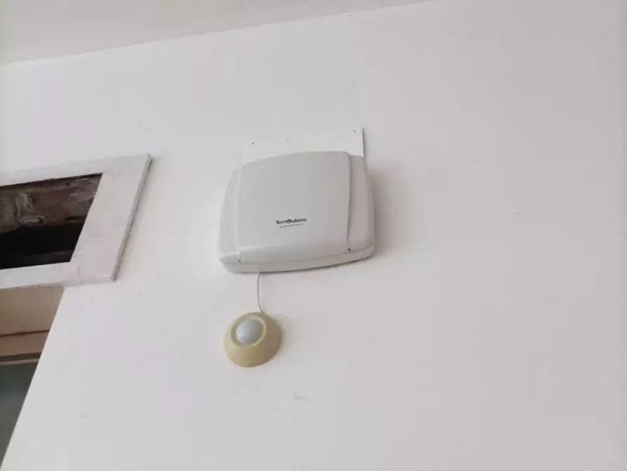 Immagine 12 di Negozio in affitto  in Via dei Marrucini a Pescara