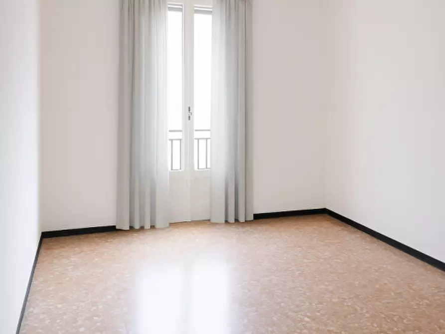 Immagine 5 di Appartamento in vendita  in Via Luigi Rizzo a Rapallo