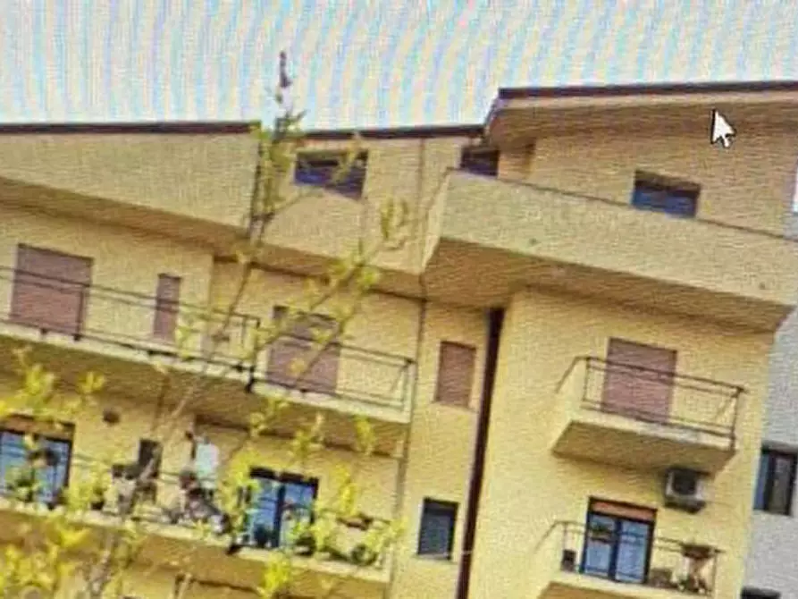 Immagine 18 di Appartamento in vendita  in Corso  SKANDEMBERG  snc - 87010 Lungro (CS) a Lungro