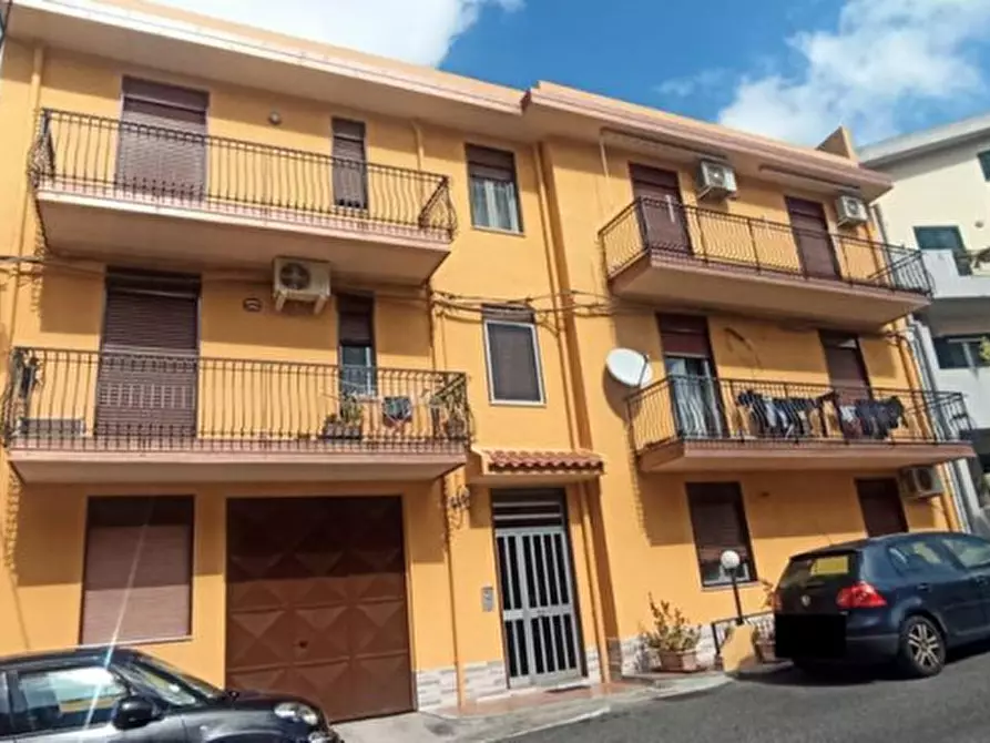 Immagine 1 di Appartamento in vendita  in Via ROMA  42 - 98046 Santa Lucia del Mela (ME) a Santa Lucia Del Mela