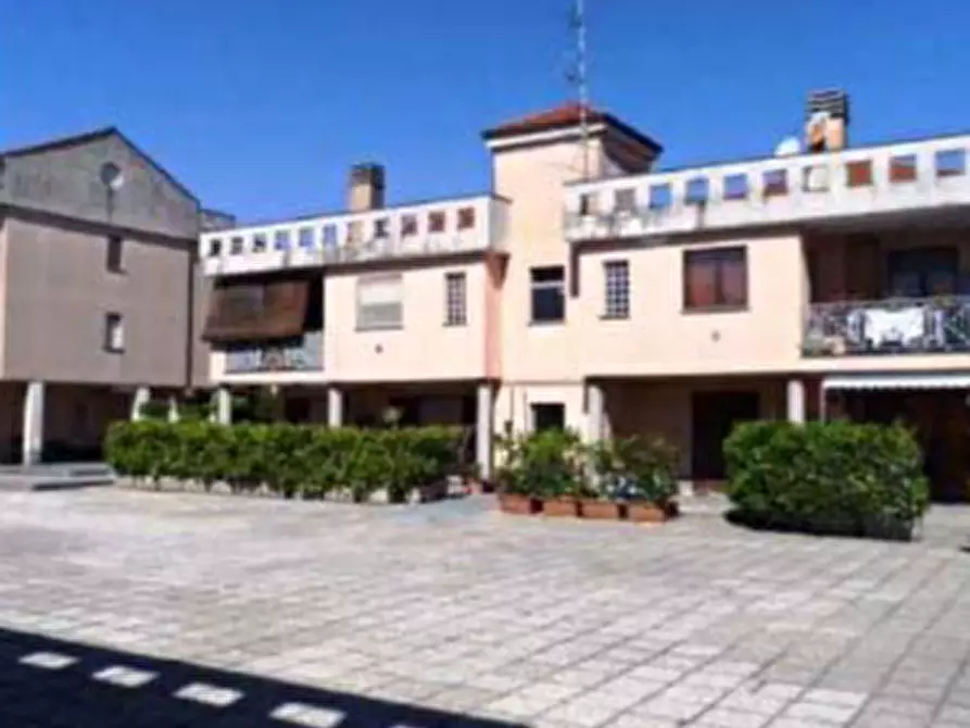 Immagine 4 di Appartamento in vendita  in Via Vincenzo Monti snc - 20020 Robecchetto con Induno (MI) a Robecchetto Con Induno