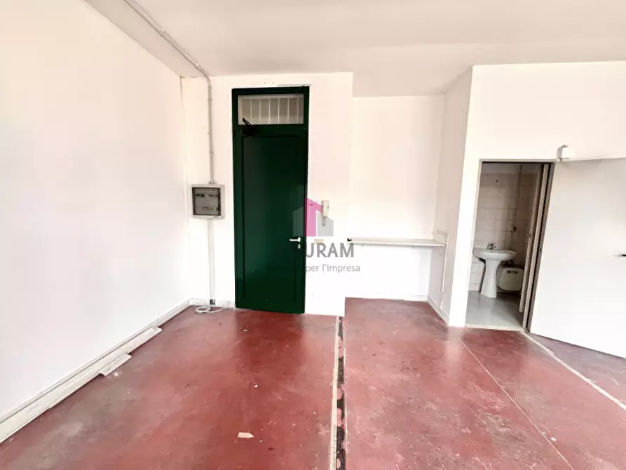 Immagine 4 di Capannone industriale in affitto  in Viale Sant'Agostino 2 a Vicenza