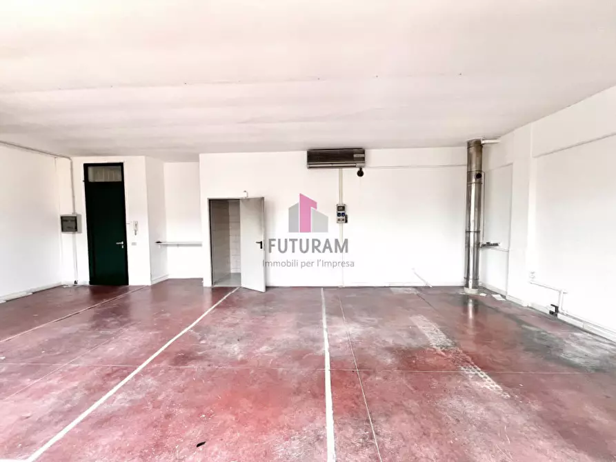 Immagine 9 di Capannone industriale in affitto  in Viale Sant'Agostino 2 a Vicenza