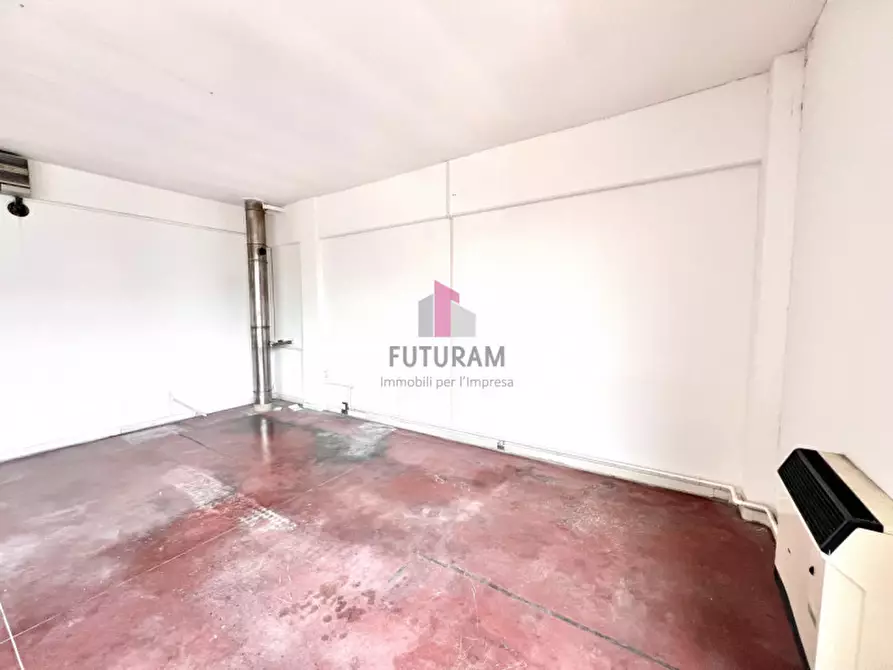 Immagine 10 di Capannone industriale in affitto  in Viale Sant'Agostino 2 a Vicenza