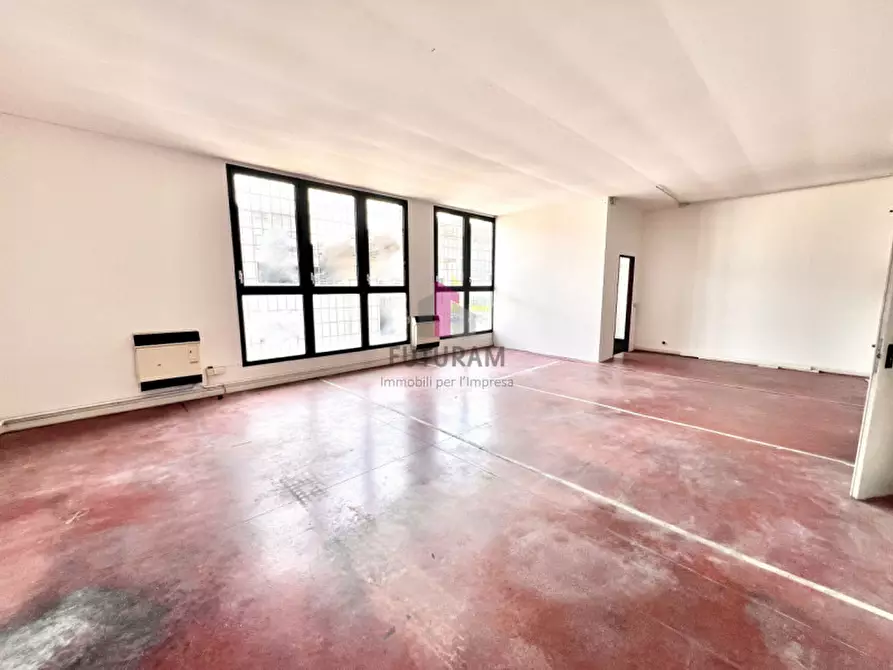 Immagine 13 di Capannone industriale in affitto  in Viale Sant'Agostino 2 a Vicenza