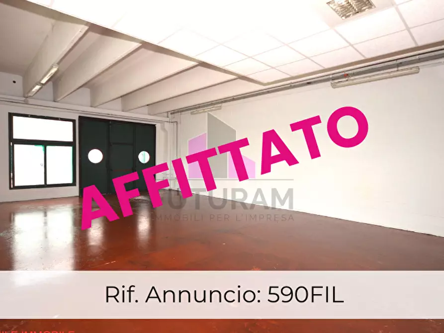Immagine 1 di Capannone industriale in affitto  in Viale Sant'Agostino 2 a Vicenza