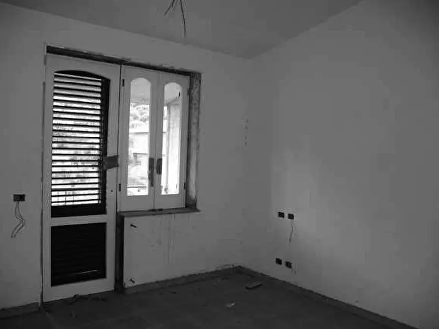 Immagine 3 di Appartamento in vendita  in Contrada Barranca, 98070 Acquedolci ME, Italia a Acquedolci