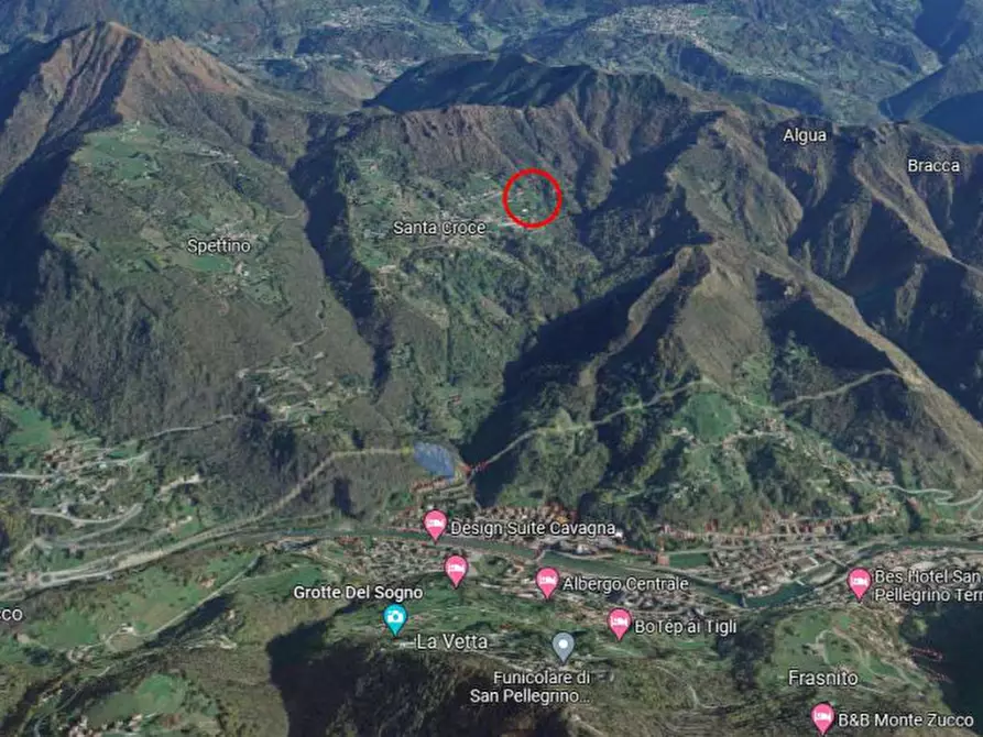 Immagine 1 di Palazzo in vendita  in Via Colle, 22, Frazione Santa Croce  - San Pellegrino Terme (BG) a Zogno