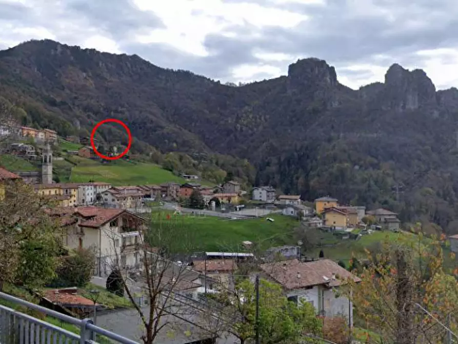 Immagine 5 di Palazzo in vendita  in Via Colle, 22, Frazione Santa Croce  - San Pellegrino Terme (BG) a Zogno