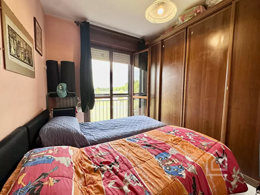 Immagine 12 di Appartamento in vendita  in Via Alfonsina Strada 3 a Torino