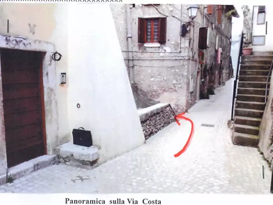 Immagine 2 di Appartamento in vendita  in Via Costa, 124 Carpineto Romano (RM) a Carpineto Romano