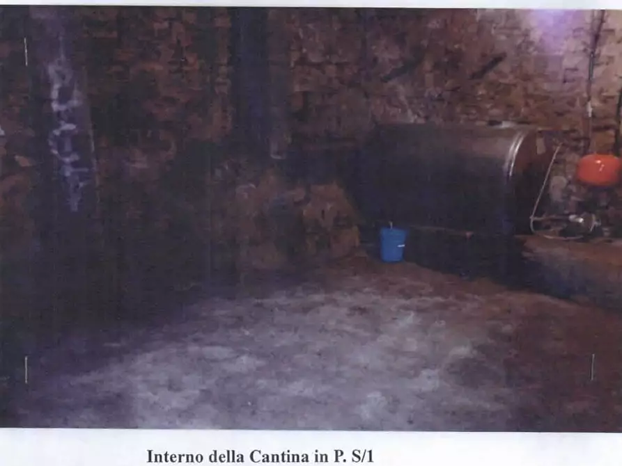 Immagine 11 di Appartamento in vendita  in Via Costa, 124 Carpineto Romano (RM) a Carpineto Romano