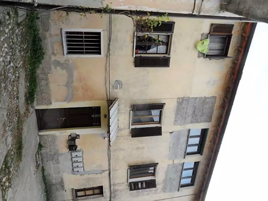 Immagine 4 di Appartamento in vendita  in Via Ventiquattro Maggio  18 - 21030 Cuveglio (VA) a Cuveglio