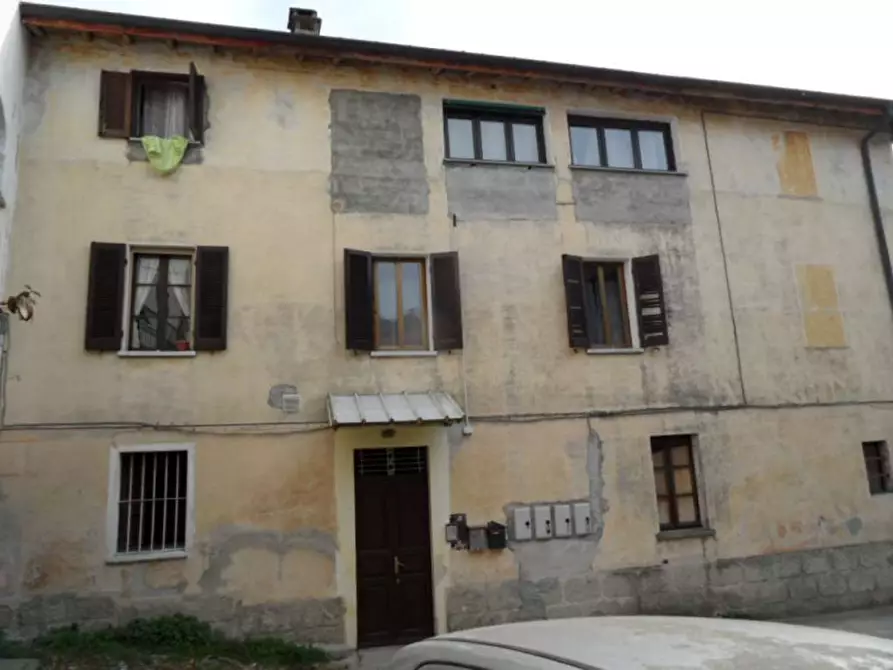 Immagine 7 di Appartamento in vendita  in Via Ventiquattro Maggio  18 - 21030 Cuveglio (VA) a Cuveglio