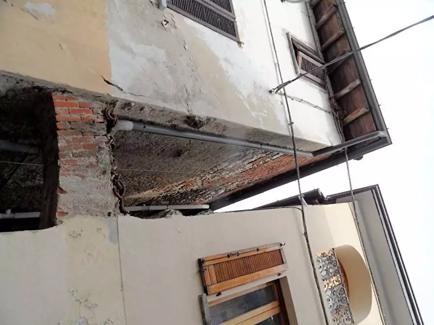 Immagine 19 di Appartamento in vendita  in Via Ventiquattro Maggio  18 - 21030 Cuveglio (VA) a Cuveglio