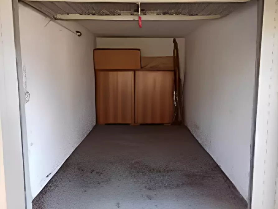 Immagine 11 di Appartamento in vendita  in Via S. Carlo, 45 a Verano Brianza