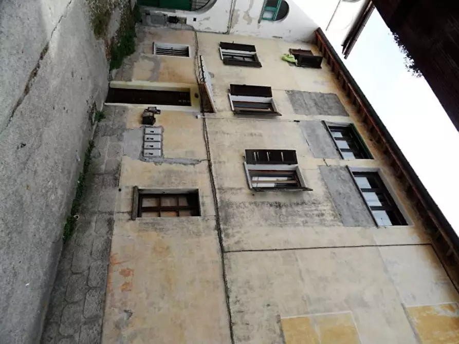 Immagine 12 di Appartamento in vendita  in Via Ventiquattro Maggio  18 - 21030 Cuveglio (VA) a Cuveglio