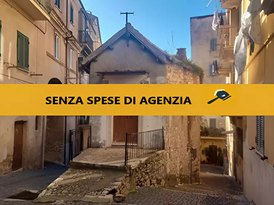 Immagine 2 di Appartamento in vendita  in Via Sant'Agostino 24 a Castel Madama