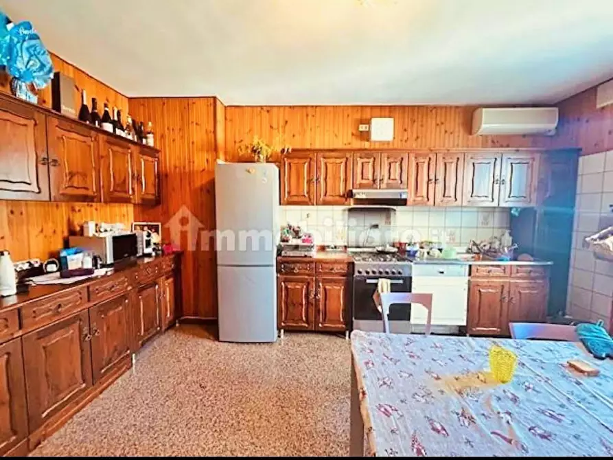 Immagine 2 di Casa bifamiliare in vendita  in Via Verdi a Castelfranco Veneto